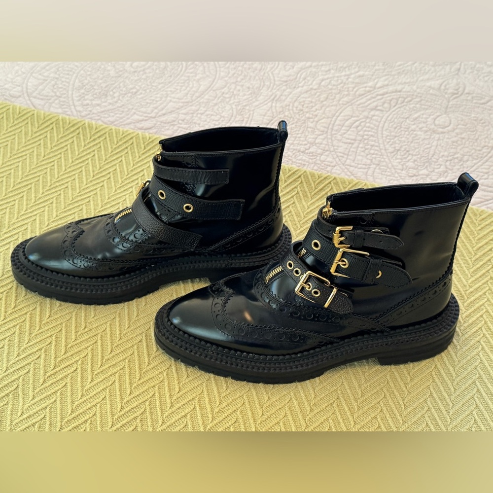 Burberry Everdon Brogue Black Leather Biker Combat Ankle Moto Boots sz. 10 40